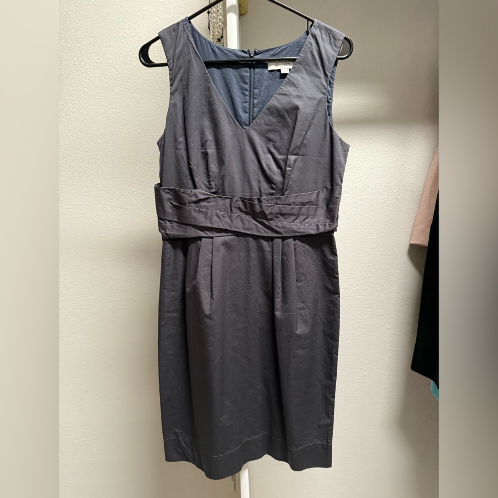 LOFT Gray Sleeveless Dress
